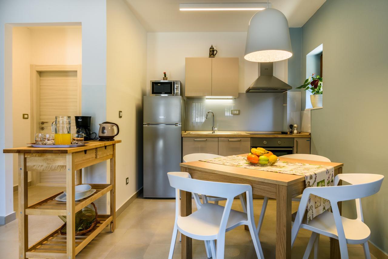 Apartmani Marko I Ana Marina Exteriör bild