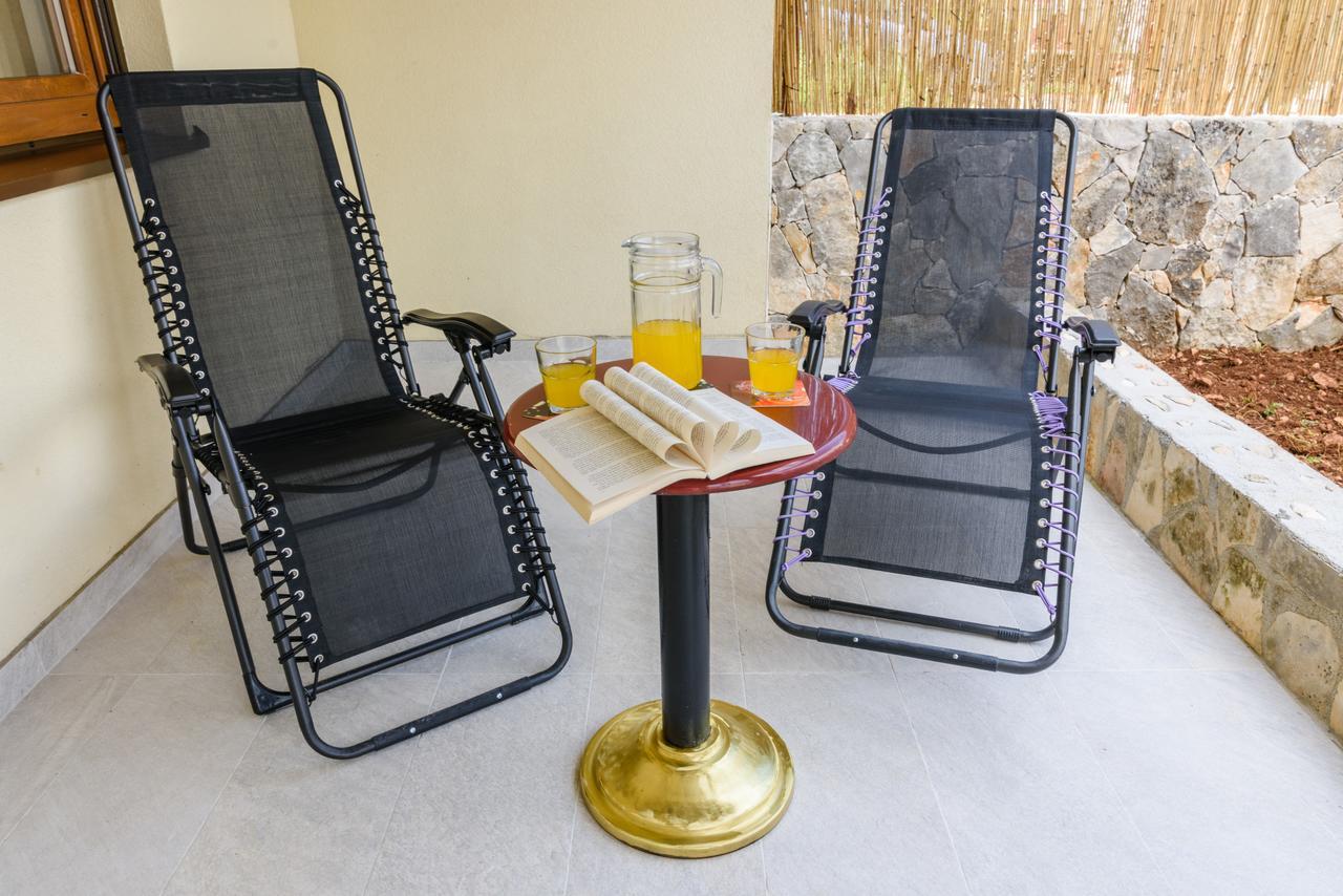Apartmani Marko I Ana Marina Exteriör bild